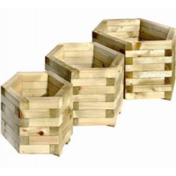 Houten bloembakken zeskant