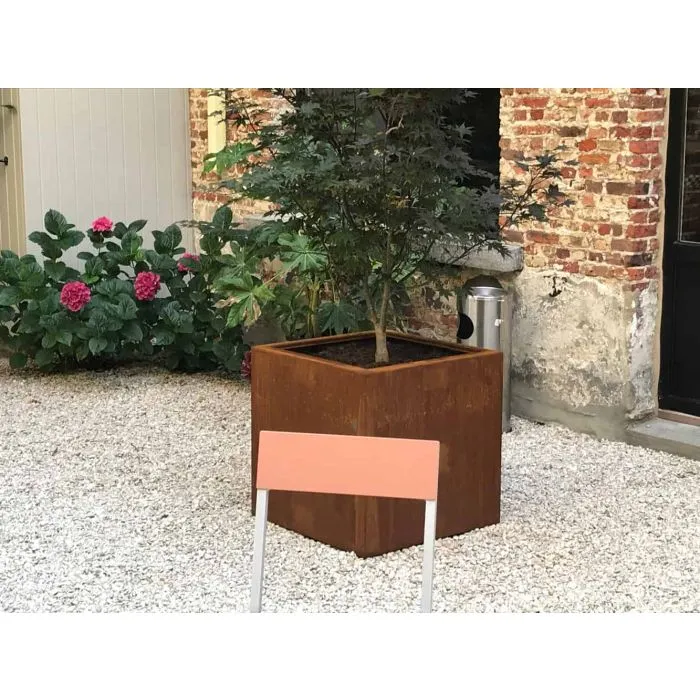 Blumenkasten Cortenstahl Pflanzkasten viereckig 80x80cm